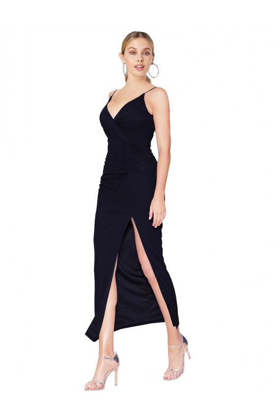 Dunkelmarine Meerjungfrau V-Ausschnitt Knielang Chiffon Kurze Formale Brautjungfernkleider / Abendkleider / Abiballkleider / Cocktailkleider / Heimkehr Kleider Lieferanten