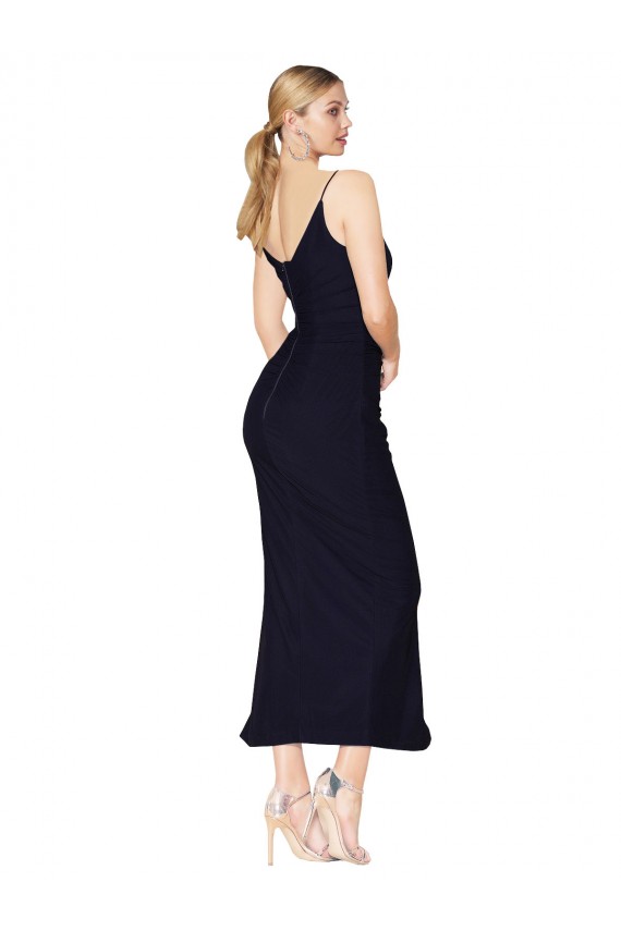 Dunkelmarine Meerjungfrau V-Ausschnitt Knielang Chiffon Kurze Formale Brautjungfernkleider / Abendkleider / Abiballkleider / Cocktailkleider / Heimkehr Kleider Lieferanten