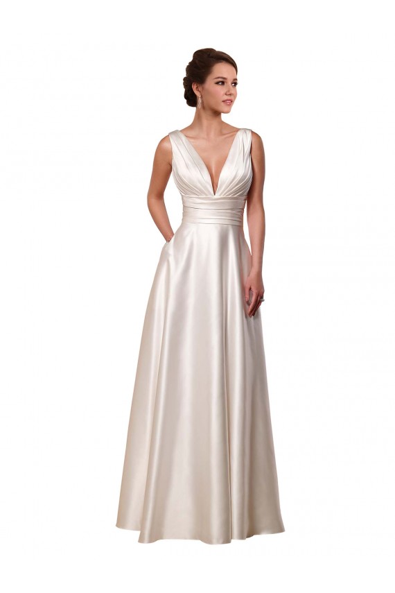 Elfenbein A-Linien V-Ausschnitt Kapelle-schleppe Satin Brautkleider Lieferanten