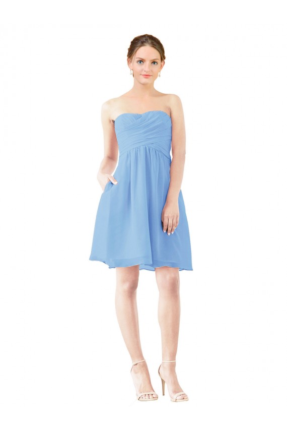 Immergrün A-Linien Trägerlos Knielang Chiffon Kurze Brautjungfernkleider / Cocktailkleider / Heimkehr Kleider Lieferanten
