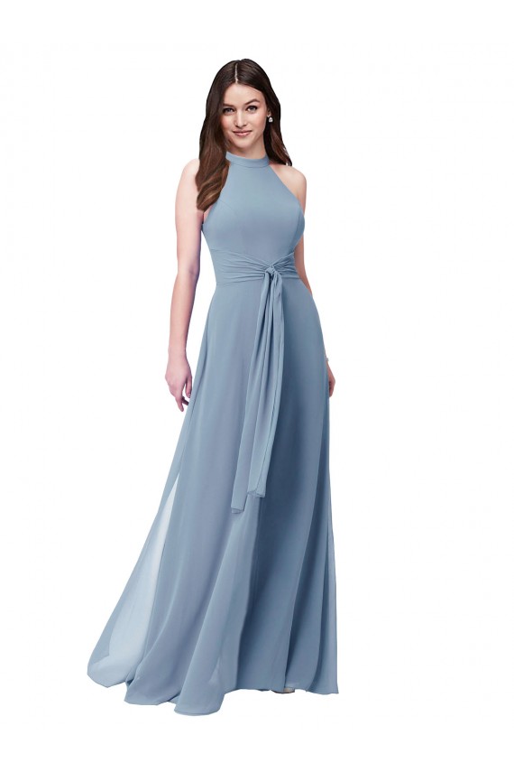 Staubiges Blau A-Linien Neckholder Stehkragen Ausschnitt Chiffon Lange Brautjungfernkleider Lieferanten