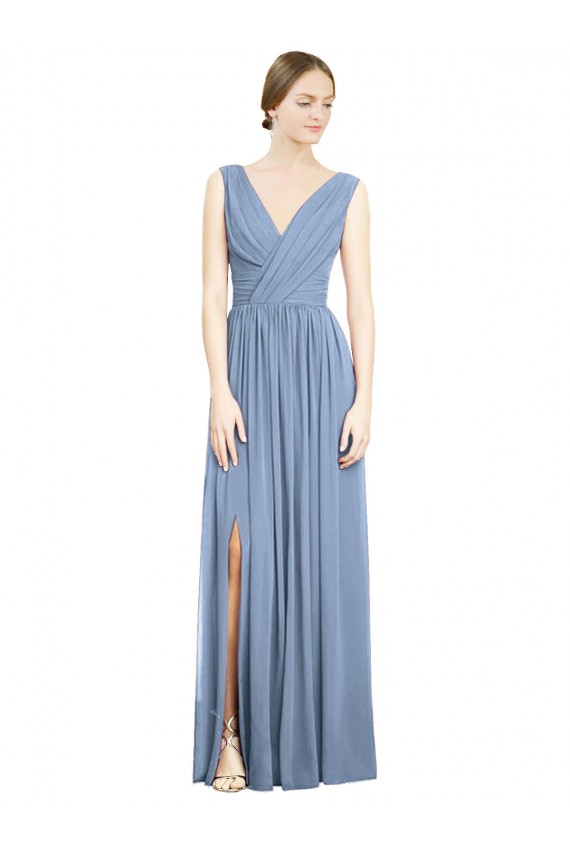 Staubiges Blau A-Linien V-Ausschnitt Chiffon Lange Brautjungfernkleider Lieferanten