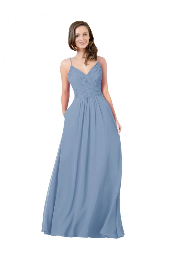 Staubiges Blau A-Linien V-Ausschnitt Chiffon Lange Brautjungfernkleider Lieferanten