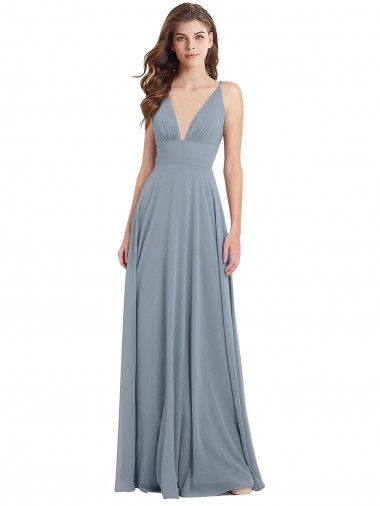 Staubiges Blau A-Linien V-Ausschnitt Chiffon Lange Brautjungfernkleider Lieferanten